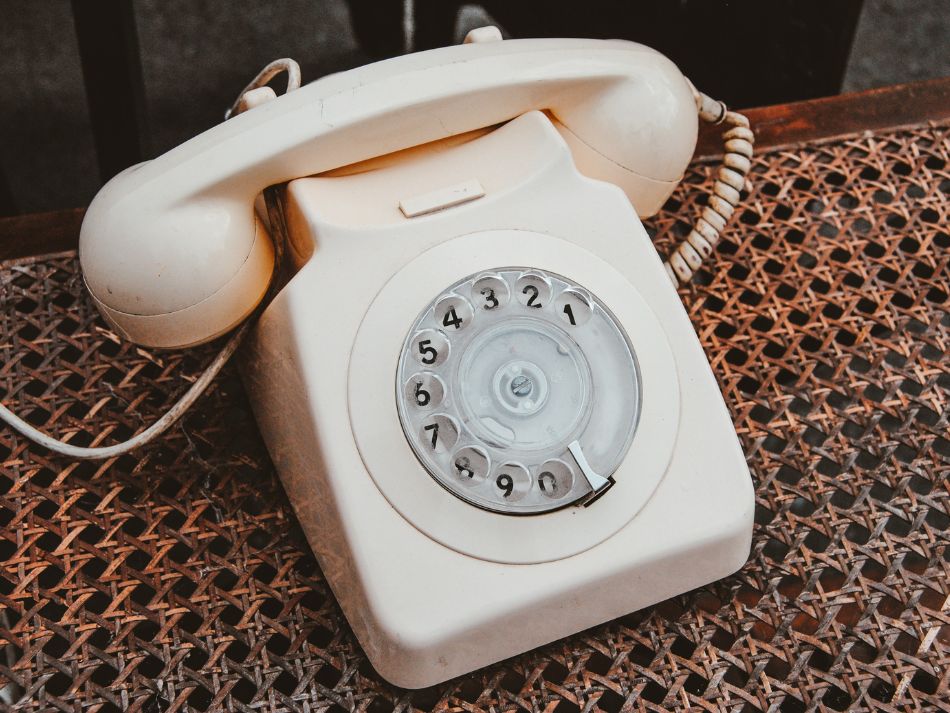 can you have a landline phone without internet